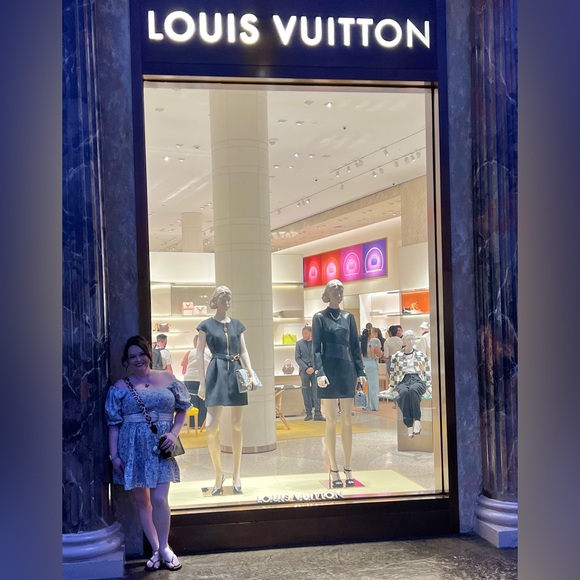 Meet your Posher, Amber - Picture 10 of 16